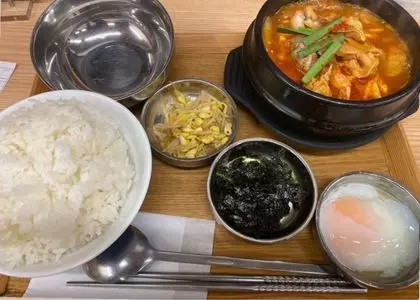 スンドゥブ 中山豆腐店 高田馬場（純豆腐 中山豆腐店【旧店名】プルコギ純豆腐 中山豆腐店）