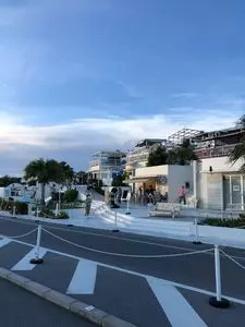 ウミカジテラス