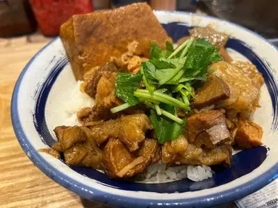 肉めし岡もと 御徒町店