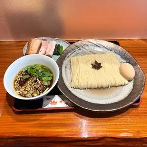 食煅 もみじ（じきたん もみじ）