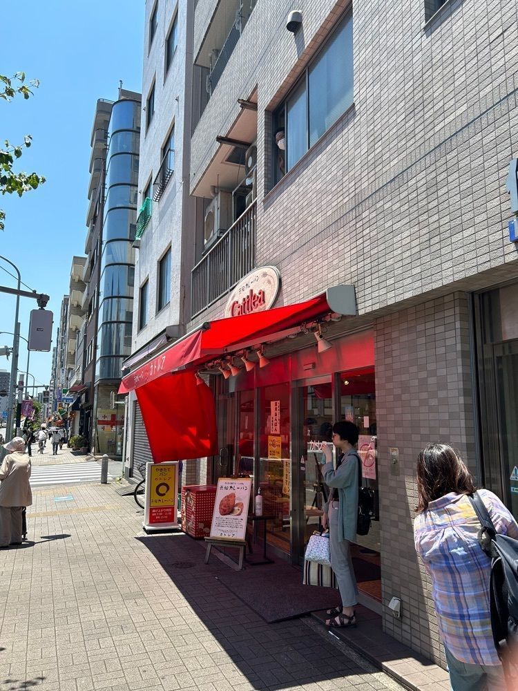 りょうじのごはん【東京・千葉のグルメ記録】さんが投稿したカトレア（Cattlea）に関する口コミの画像