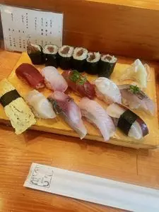 鮨むらさき
