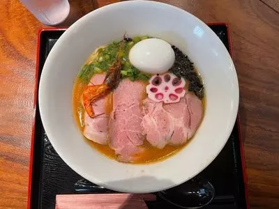 金澤濃厚甘えびラーメン 紅牡丹