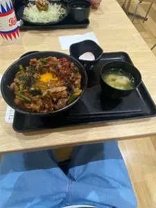 伝説のすた丼屋 アリオ橋本店