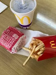 マクドナルド 小平天神店