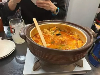 赤から 上野駅前店