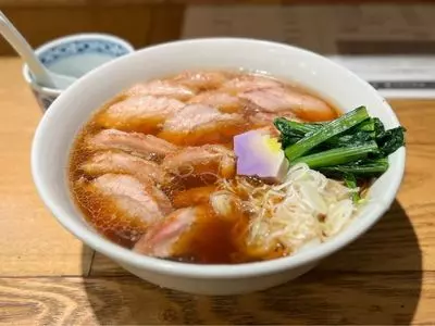 ツキとシュウマイ（TSUKI to SHUMAI）