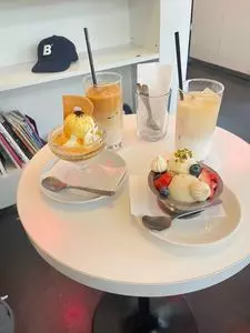 ビッグ ベイビー アイスクリーム（BIG BABY ICE CREAM）