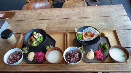 A to Z cafe（エートゥゼットカフェ）