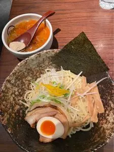 すする