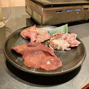 博多野菜巻き串ともつ焼き すみび 大和本店