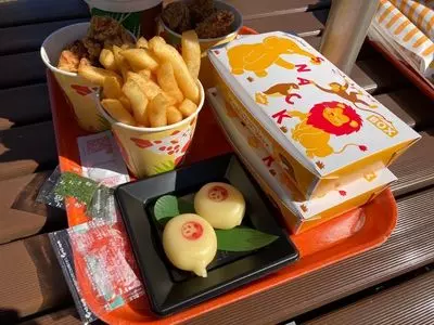 上野動物園 カフェカメレオン（不忍池テラス売店）