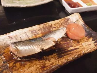 魚屋 ロキ食堂 三宮出張所（ロキショクドウ）