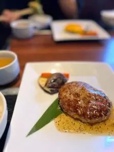鉄板べろにこ