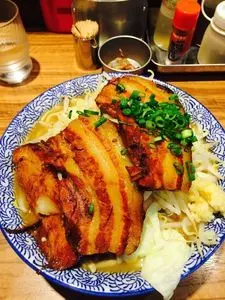 ラーメン燈郎（とうろう）