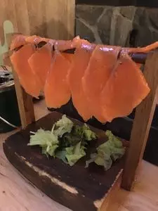 カリブの酒場 2枚目