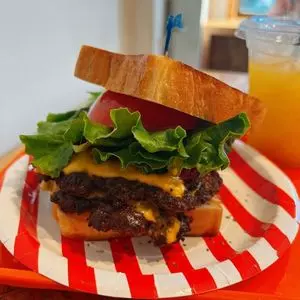 BAKERY & BURGER JB'S TOKYO（ベーカリー＆バーガー ジェイビーズ トウキョウ）