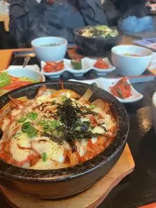 ヤクヤク食堂 （YAKUYAKU食堂）