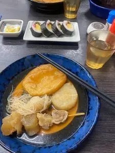 資さんうどん 諸岡店