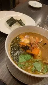 東京らっきょブラザーズ