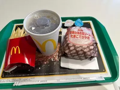 マクドナルド 西日暮里駅前店