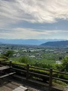 ぶどうの丘 地下ワインカーヴ