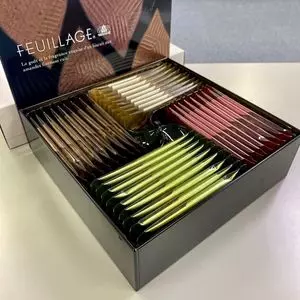 モロゾフ 津 松菱店