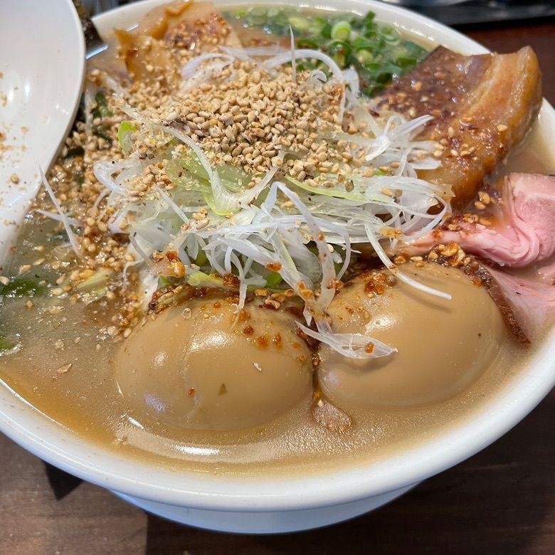 アキオウさんが投稿した七志 とんこつ編 青葉台店（ななしとんこつへん）に関する口コミの画像
