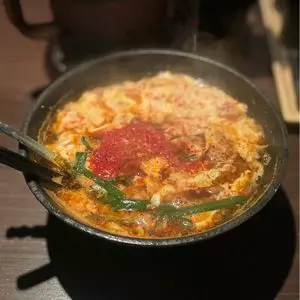 辛麺 華火 新宿御苑店
