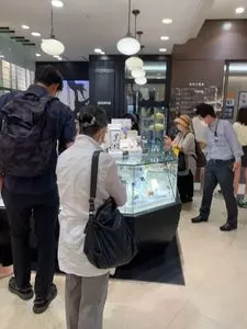 黒船 阪急百貨店 うめだ本店（QUOLOFUNE くろふね）