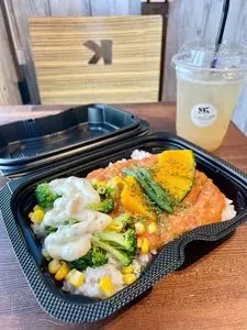 ティエスカフェ（Thiès:Café）