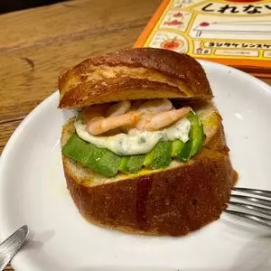 BLUE LEAF CAFE 仙台（BLUE LEAF CAFÉ/ブルー リーフ カフェ）
