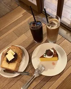 1roomcoffee 