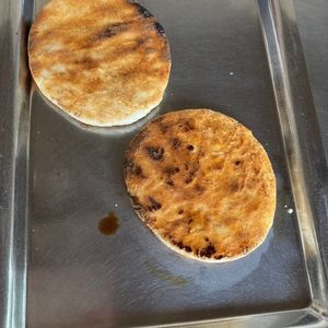 山香煎餅本舗　草加せんべいの庭