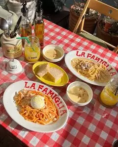 ラ ファミリア（La Famiglia）