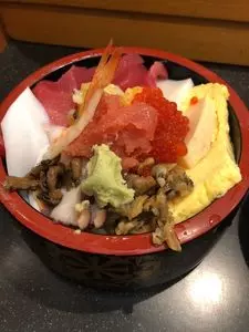 寿司富（すしとみ）