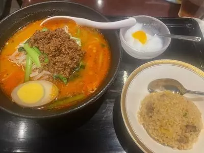 香港市場 チャイナドール 新宿オークタワー店（CHINA DOLL）