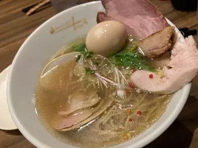 ROPPONGI つなぐ（六本木 つなぐ）