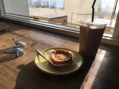 ジバゴ コーヒー ワークス オキナワ（ZHYVAGO COFFEE WORKS OKINAWA）