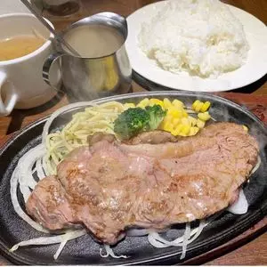 ヒーローズ 笹塚店（【旧店名】ON DISH!）