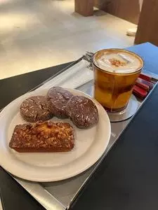 SLOTH COFFEE（スロース コーヒー）