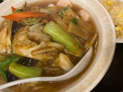 珍味館 西新宿三井ビル店（【旧店名】萬福樓）
