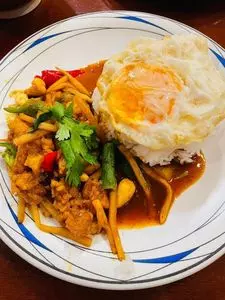 クンメー２（タイレストラン）