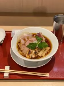 燃えよ麺助