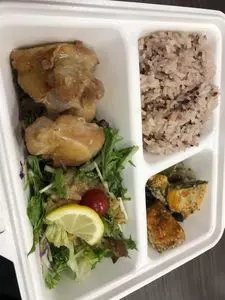 チキンワークス白金 西新宿店（CHICKEN WORKS SHIROKANE）