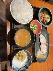 土鍋炊ごはん なかよし 明治通り店
