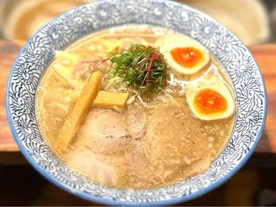 麺は鎹 京橋店（かすがい）