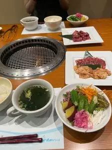 焼肉なべしま 別府店
