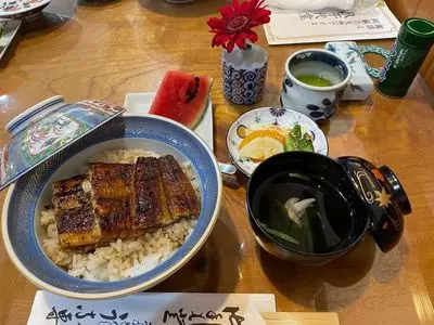 うな専