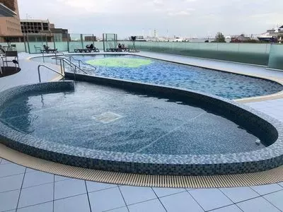 アパホテル＆リゾート〈横浜ベイタワー〉